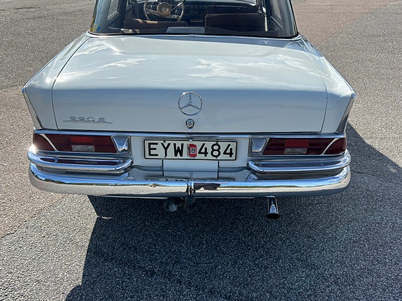 Mercedes-Benz 220 SB 4 of 12