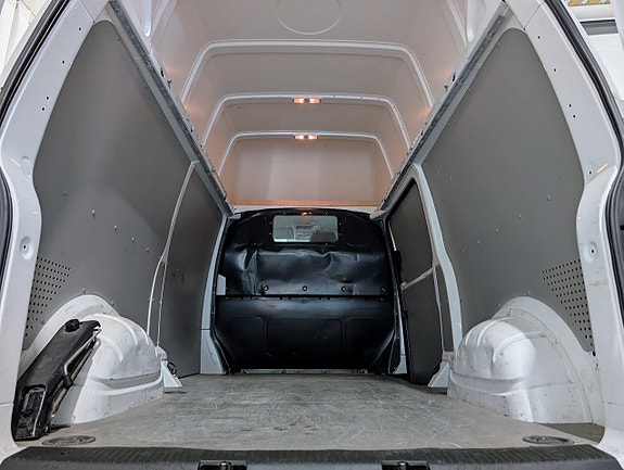 Volkswagen Transporter 9 of 10