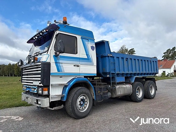 Veterantippbil Scania R143 HL 6X4
