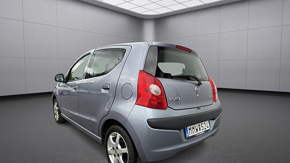 Nissan Pixo 13 of 14
