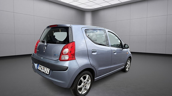 Nissan Pixo 4 of 14