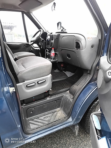Ford Transit 10 of 13