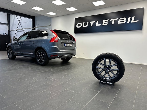 Volvo XC60 7 of 30
