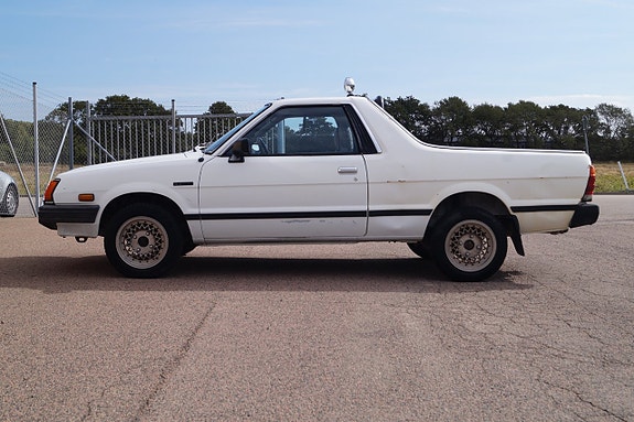 Subaru 1800 8 of 27