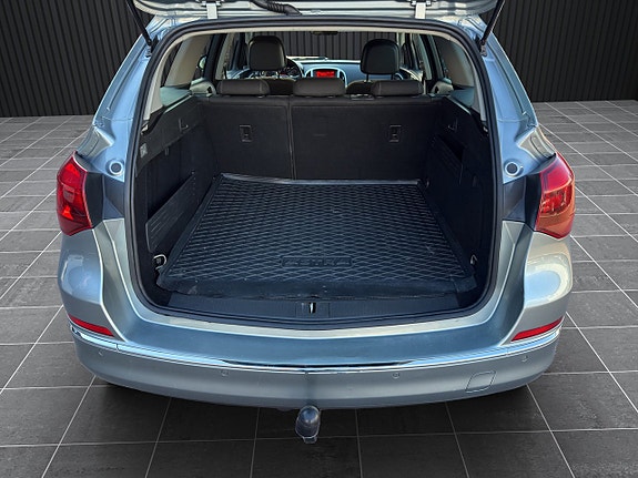 Opel Astra 9 of 20
