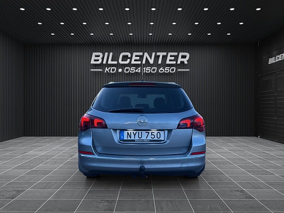 Opel Astra 8 of 20