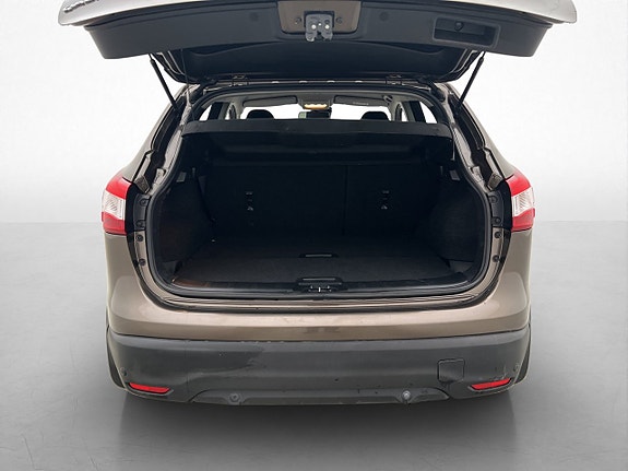 Nissan Qashqai 25 of 25
