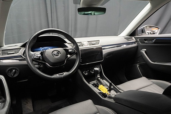 Skoda Superb 11 of 29