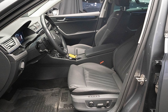 Skoda Superb 20 of 29