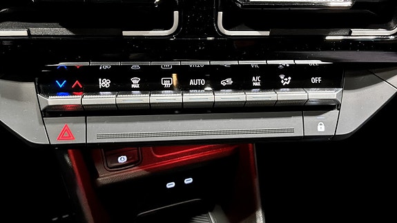 Renault 5 E-Tech 16 of 23