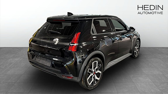 Renault 5 E-Tech 3 of 23