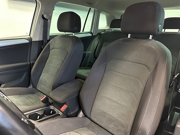 Volkswagen Tiguan 13 of 27