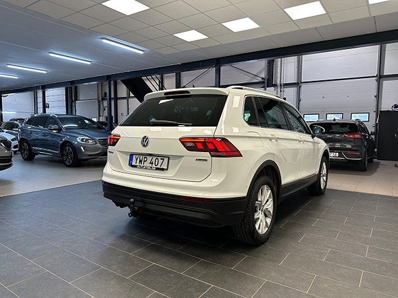 Volkswagen Tiguan 9 of 27