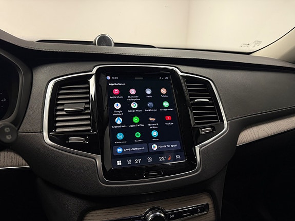 Volvo XC90 13 of 22