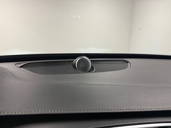 Volvo XC90 18 of 22