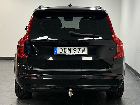 Volvo XC90 9 of 22