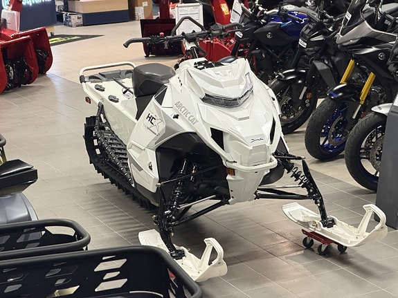 Arctic-cat Arctic Cat HCX 858 White 146 2.6 2 of 3