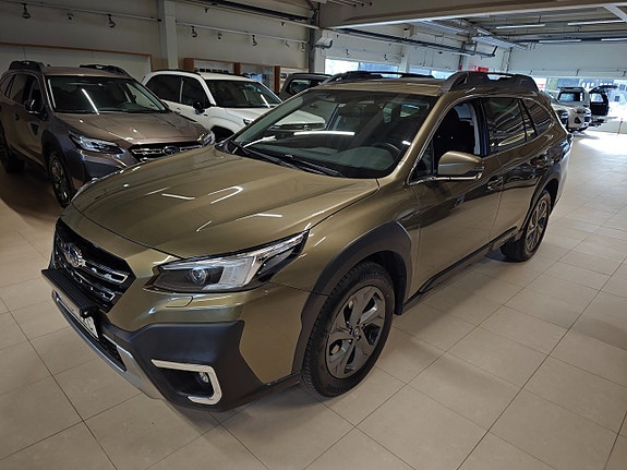 Subaru Outback 3 of 14