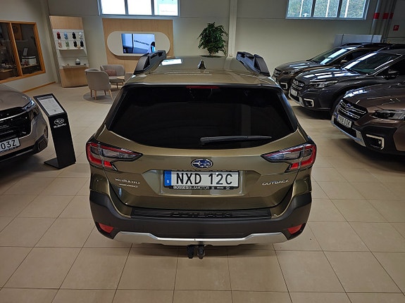 Subaru Outback 5 of 14