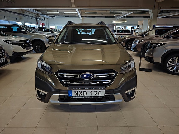 Subaru Outback 2 of 14