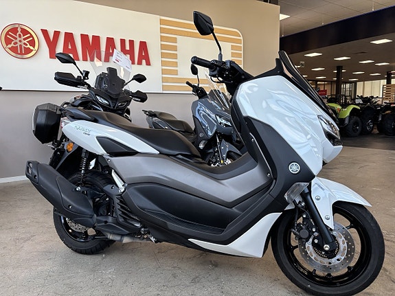 Yamaha NMAX 155 - EN Ägare, Uttagen ny 2025 7 of 10
