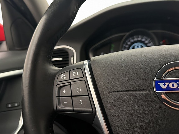 Volvo V60 15 of 28