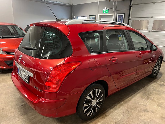 Peugeot 308 SW 5 of 15
