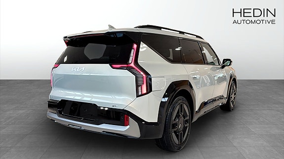 Kia EV9 5 of 13