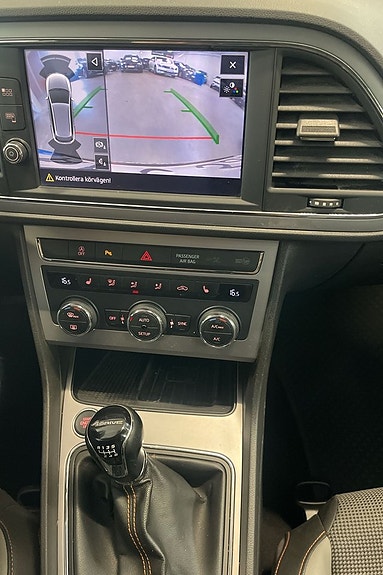 Seat Leon 12 of 12