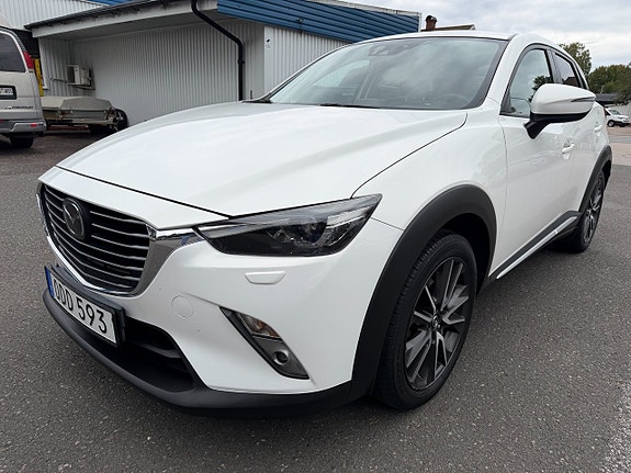 Mazda CX-3 2 of 15
