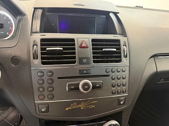 Mercedes-Benz C180 14 of 25