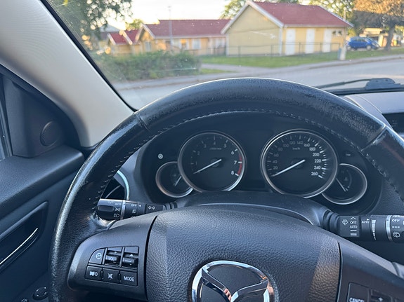 Mazda 6 8 of 10