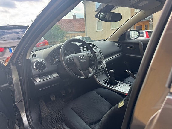 Mazda 6 7 of 10