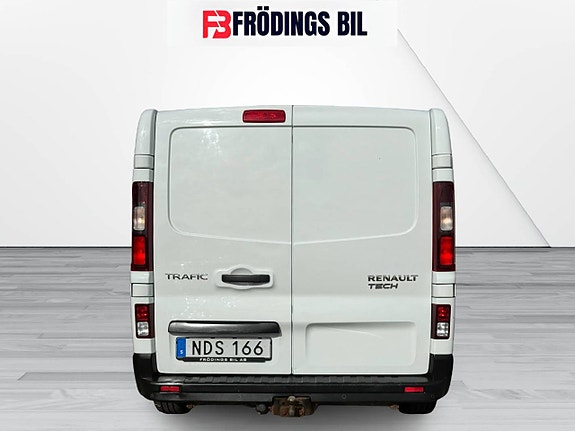 Renault Trafic 8 of 19