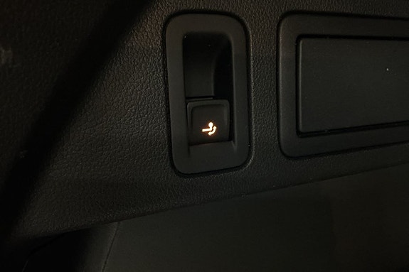 Volkswagen Tiguan 24 of 27