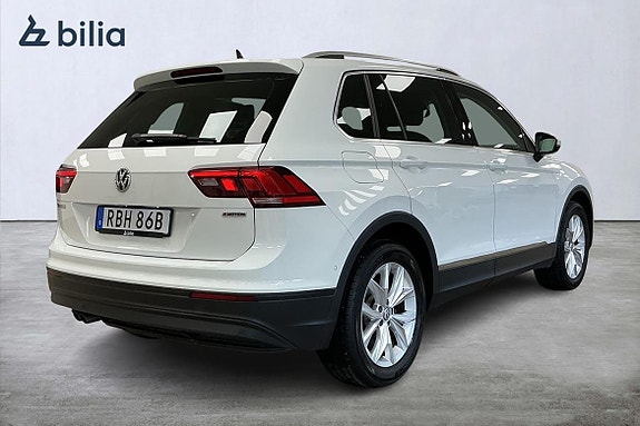 Volkswagen Tiguan 19 of 27