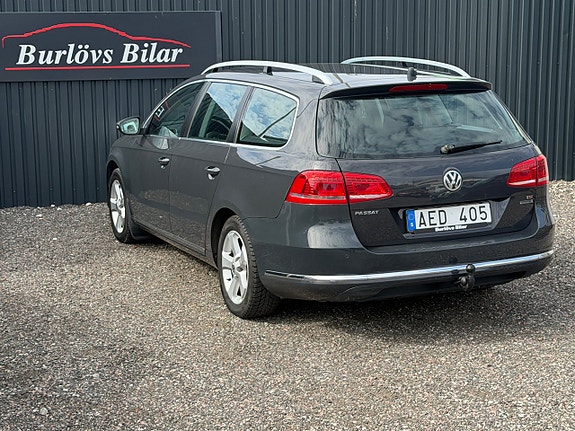 Volkswagen Passat 7 of 9