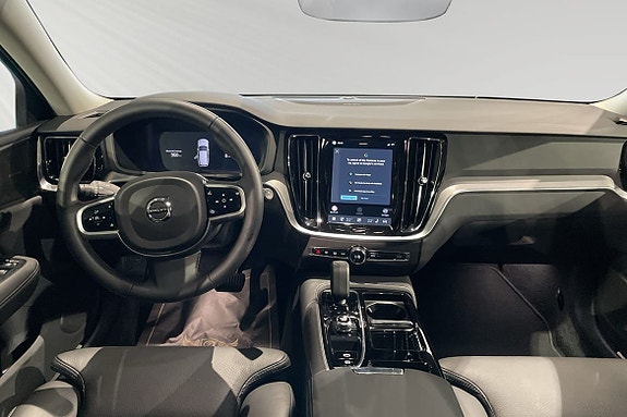 Volvo V60 8 of 12