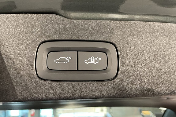 Volvo V60 11 of 12