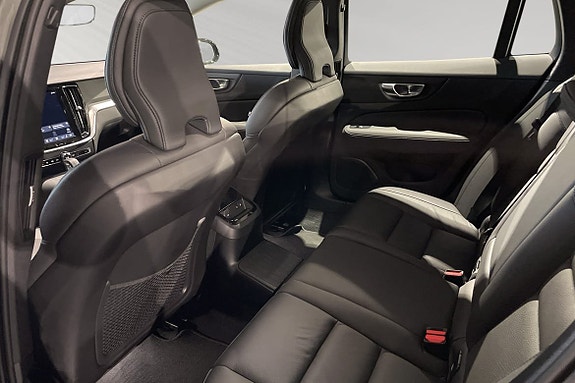 Volvo V60 7 of 12