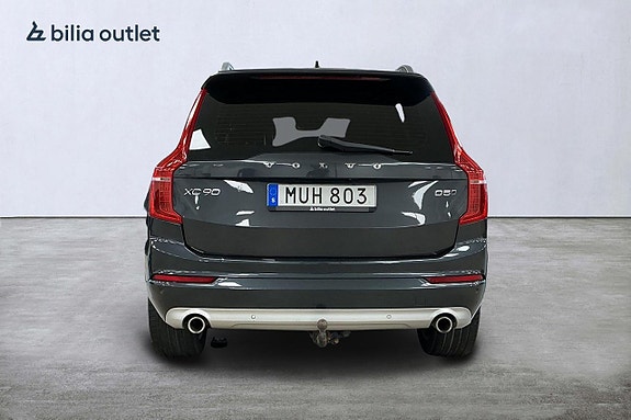 Volvo XC90 7 of 29