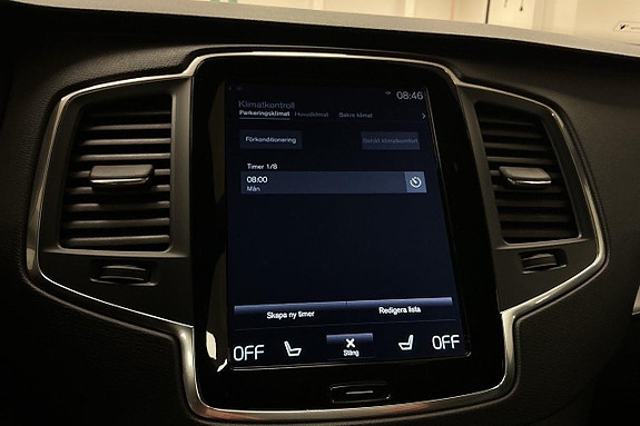 Volvo XC90 22 of 29
