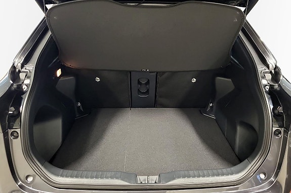 Toyota Yaris Cross 12 of 13