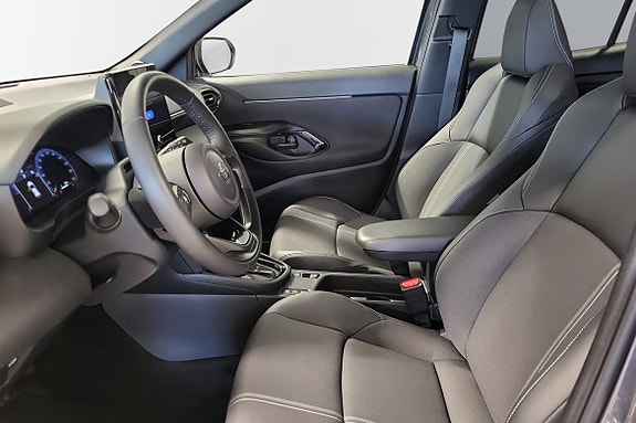 Toyota Yaris Cross 6 of 13