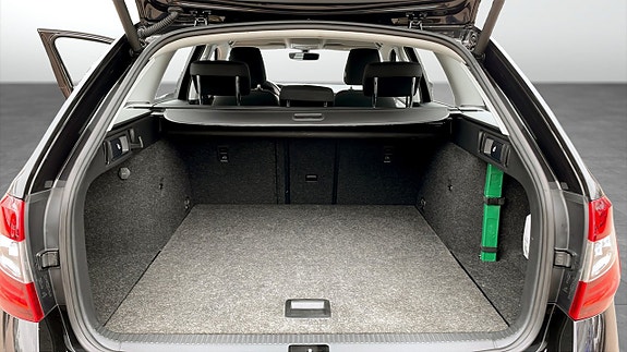 Skoda Octavia 12 of 14