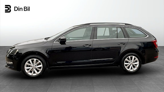 Skoda Octavia 2 of 14