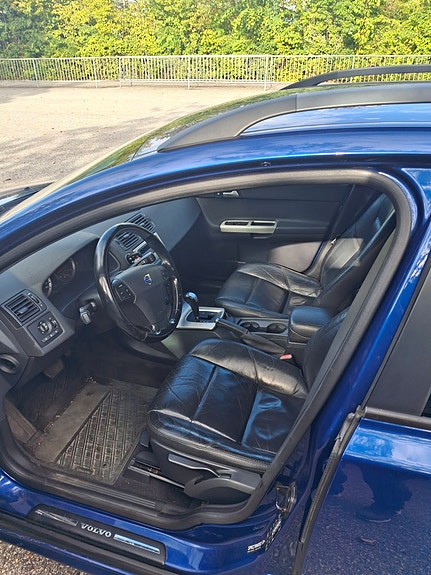 Volvo V50 5 of 5