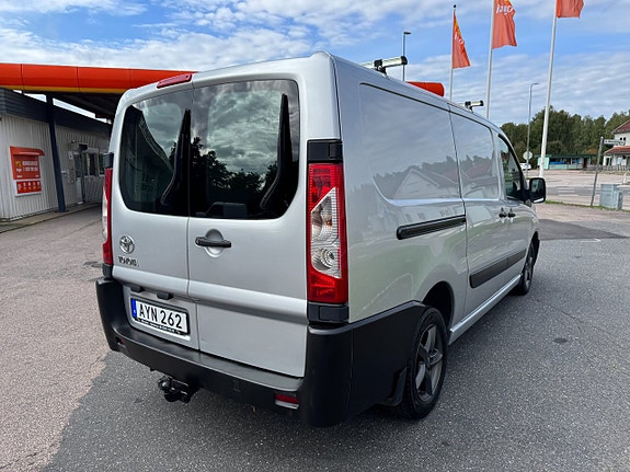 Toyota Proace 4 of 19