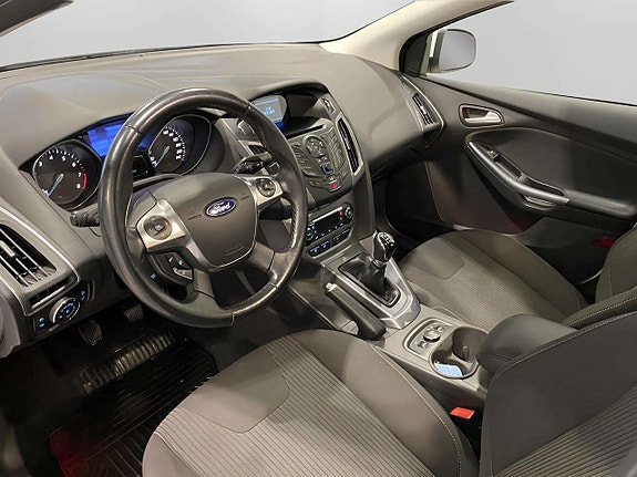 Ford Focus 7 of 13