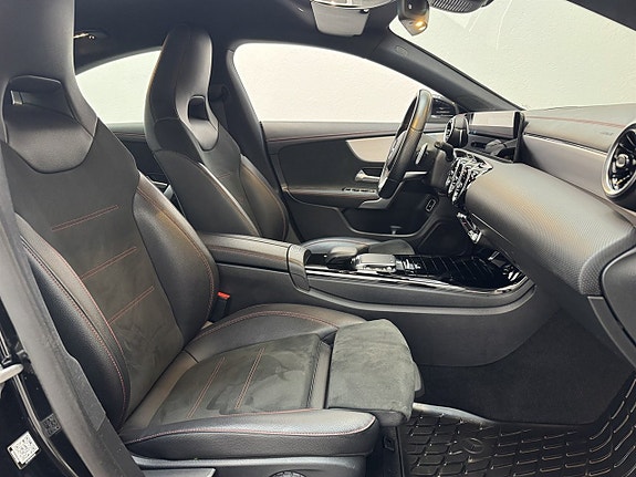 Mercedes-Benz CLA180 16 of 16